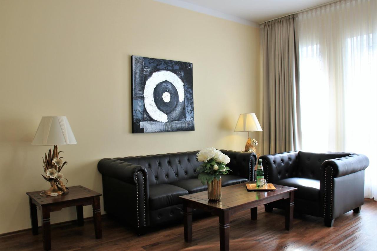 Aparthotel Scheuer Хюрт Экстерьер фото
